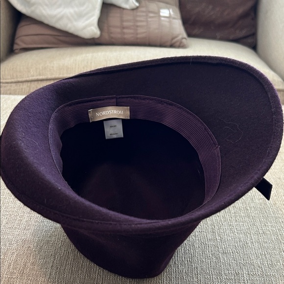 Nordstrom Elegant Purple Women's Hat with Floral Accent 100% wool - Picture 5 of 5